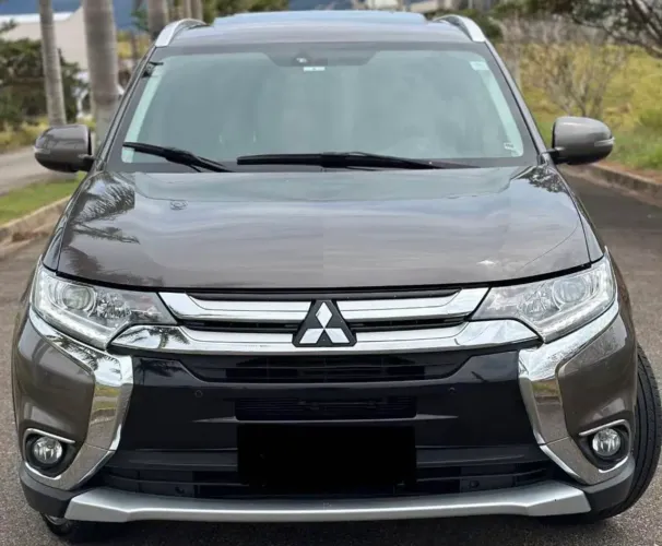 Mitsubishi Outlander Comfort 2.0 16V Aut. 2018
