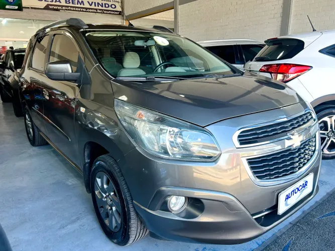 Chevrolet Spin LTZ 1.8 8V Econo.flex 5P Aut. 2013