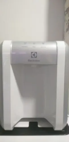Purificador de água Electrolux 