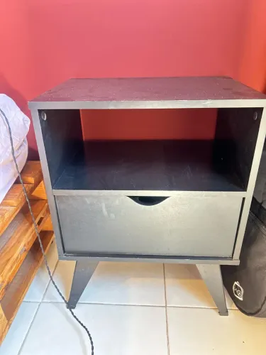 Criado mudo preto tokstok
