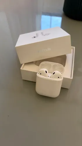 AirPods Apple (2ª Geração) Original - Excelente Estado