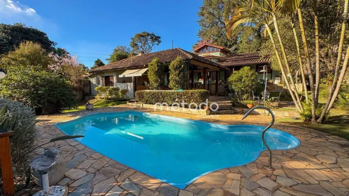 Chácara com 4 quartos à venda, 1058 m² por R$ 1.430.000 - Bairro Jardim Itapema - Guararem