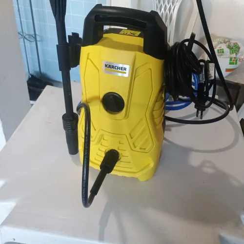 Lavadora de alta pressão Karcher 1400 Watts/127V