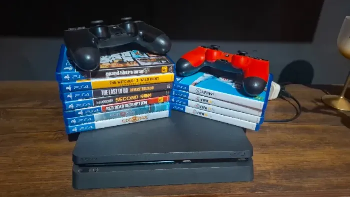 Ps4 slim 500 gb