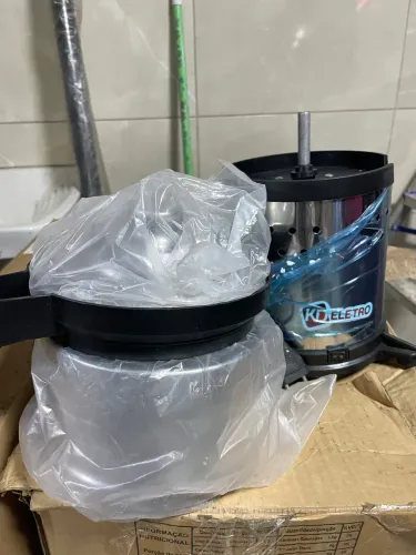 Espremedor inox profissional pequeno KD eletro