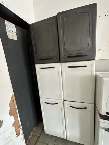 Paneleiro de aço 6 portas de parede