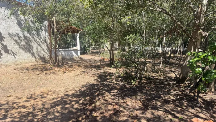 TERRENO COM CASA NA SERRA DO CRATO