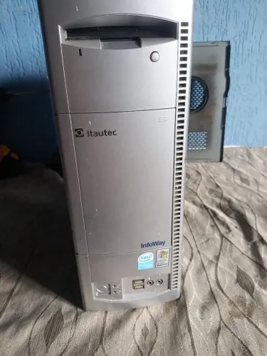 Cpu italtec modelo infoway St 2242 (cpu com defeito)