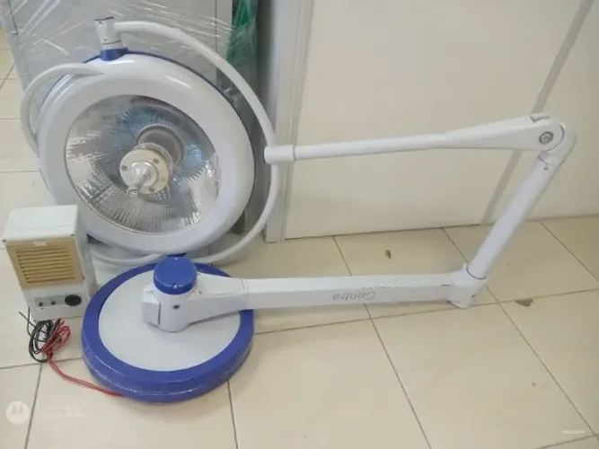 Foco Cirúrgico de Teto