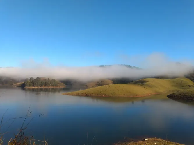 Chácara na beira da represa