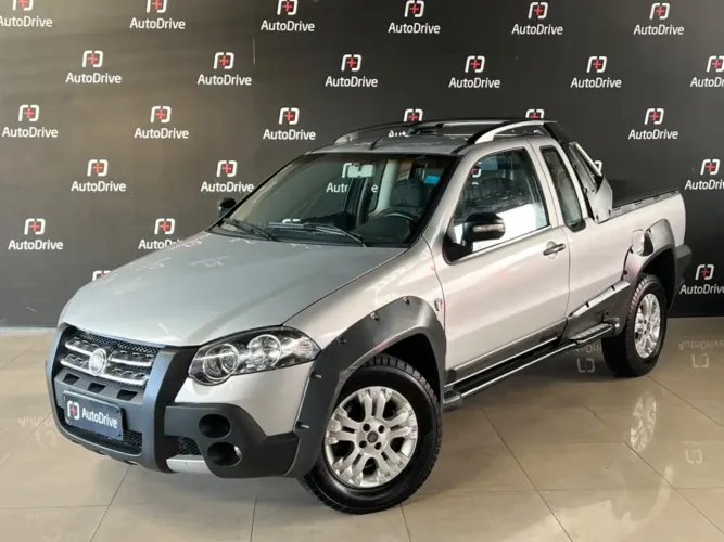 Fiat Strada Adv.ext./ Ext. 1.8 Locker Flex CD 2010