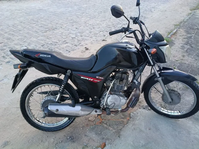 Moto fan 125 ano 2015