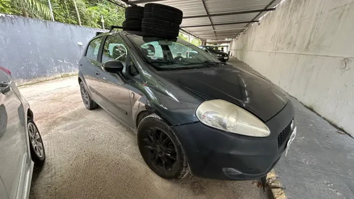 Fiat Punto Attractive Italia 1.4 F.flex 8V 5P 2012