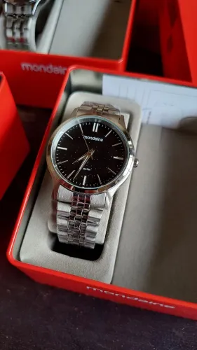 Relógio Mondaine Masculino Clássico Prata e Preto