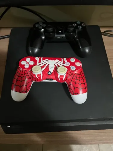 Ps4 409 GB funcionando perfeitamente pronto para jogar