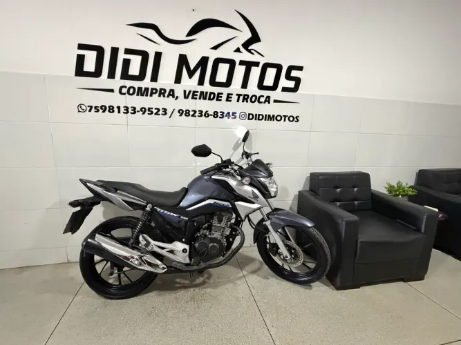 Vendo Titan 160 21/22 emplacada conservada!