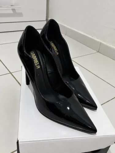 Scarpin preto novo