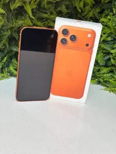 iPhone 17 Pro Max 256Gb - Laranja