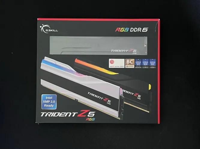 Memórias RAM DDR5 32Gb 2x16 6000MHz CL30 G.Skill Trident Z5 RGB