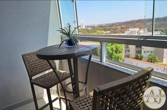 Apartamento com 2 Vagas Cobertas ao Lado do Mãe Bonifácia