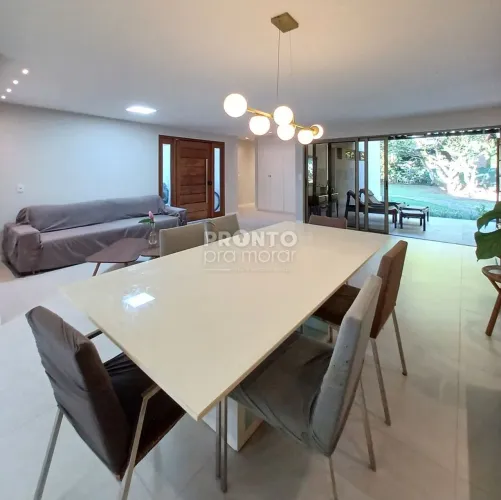 Casa de Condomínio com 4 quartos em Aldeia dos Camarás