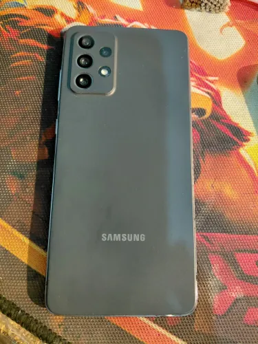 Samsung Galaxy A72 128gb 6gb RAM 