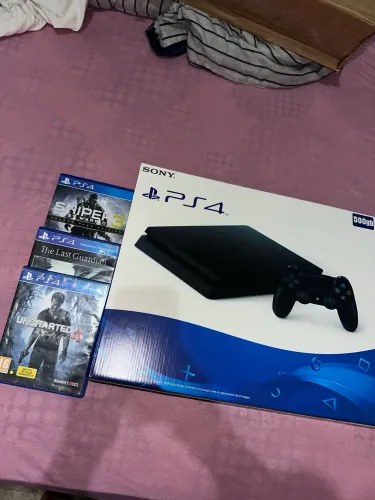 PlayStation 4