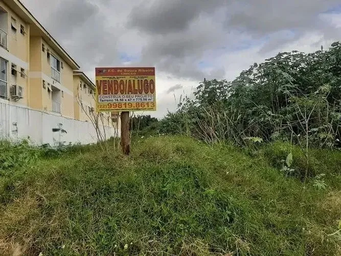 TERRRENO 16,50 x 45 = 742,50 m² LPHAVILLE ll