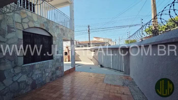 VENDO CASA DUPLEX DE 250m², NO BAIRRO MONTE CASTELO - FORTALEZA - CE