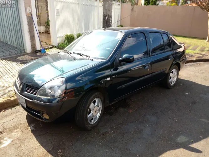 Renault Clio Sed.rt/privil.1.0/1.0 Hi-pow.16v 4P 2003