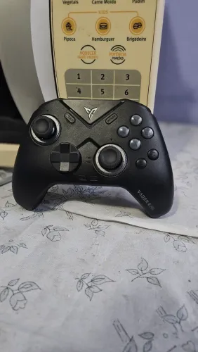 Flydigi Vader 4 Pro