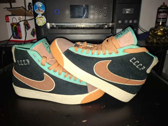 Nike Blazer Mid  "Canarinho" CCCP (2009) - Tamanho 39 (Raridade Colecionável)