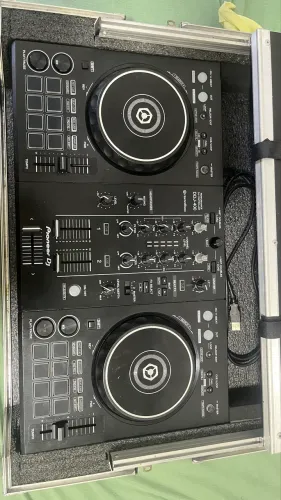 Controladora DJ pionner ddj 400 para aluguel [LEIA]