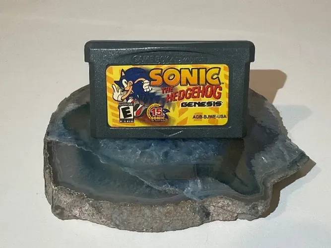 Cartucho do jogo Sonic the hedgehog game boy