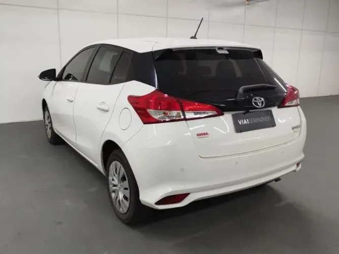 Toyota Yaris Live 1.3 Flex 16V 5P AUT 2022
