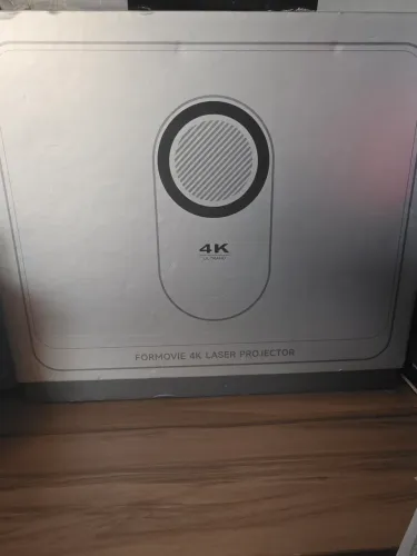 Formovie x5 4k laser projec5or