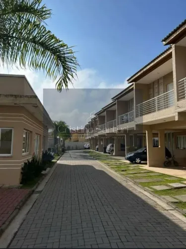 Casa em Condomínio Fechado à Venda! Santa Cruz dos Lázaros, Jacareí Condomínio Village Íri