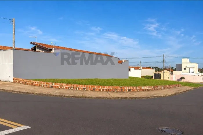 Terreno Comercial de Esquina à venda | 250m² | Altos do Taquaral | Piracicaba - R$225.000,
