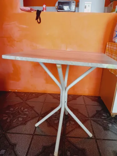 Mesa de mármore 