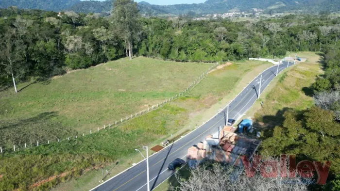 Terreno à venda no bairro Estrada das Areias em Indaial