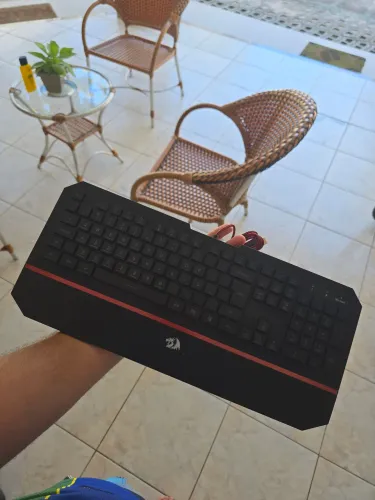 Teclado Gamer Redragon RGB