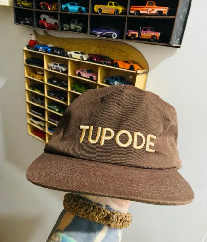 Strapback TUPODE marrom 