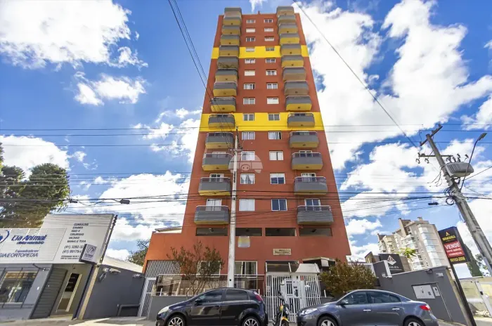 Duplex para venda com 4 quartos no Bairro Centro - São José dos Pinhais/PR
