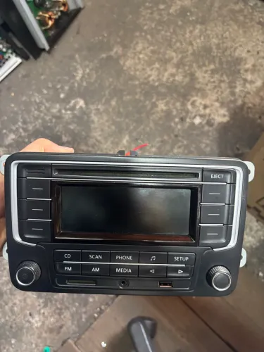 Rádio original Volkswagen
