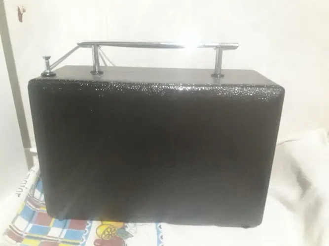 rádio GE 3faixas fica chiando não sintoniza emissora precisa de manutençao