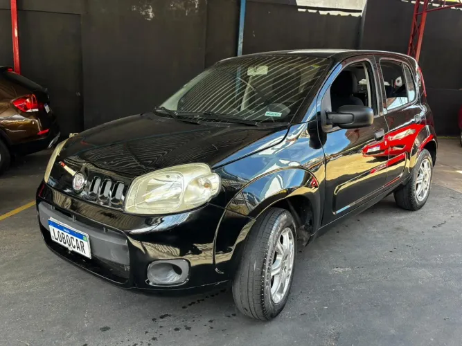 Fiat Uno Vivace 1.0 EVO Fire Flex 8V 3P 2014