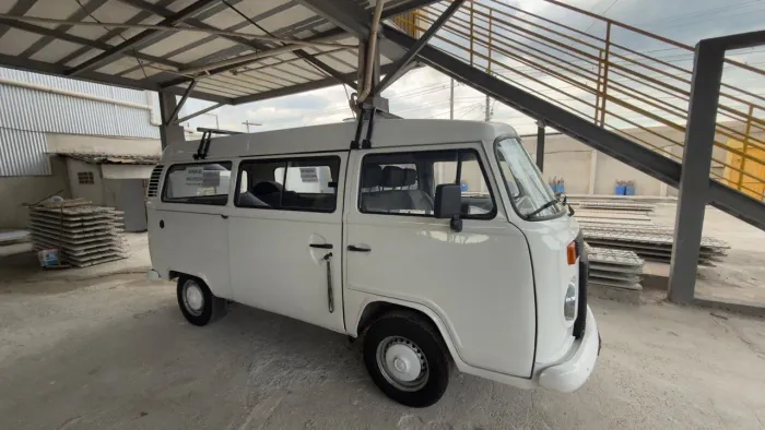 Volkswagen Kombi Standard 1.4 MI Total Flex 8V 2014