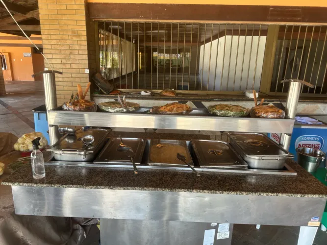 Buffet self service