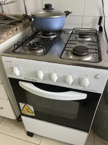 FOGÃO NOVO! PREÇO PARA SAIR HOJE! DESOCUPAR ESPAÇO!