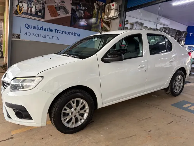 Renault Logan Zen Flex 1.0 12V 4P Mec. 2023